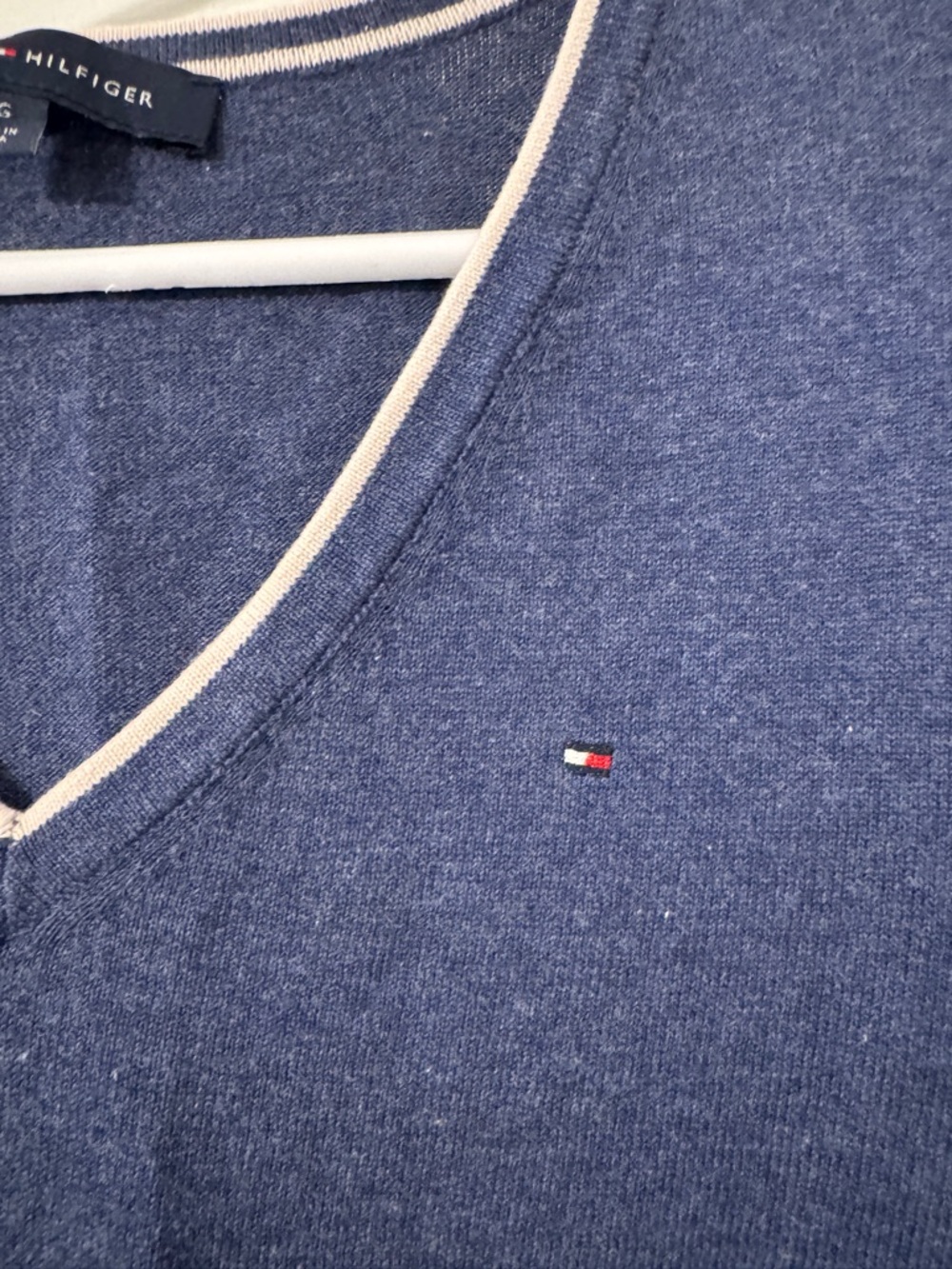 Tommy Hilfiger long sleeve top sz large - Picture 2 of 5